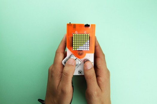 Tetris, Frogger, SimonSays und AsturoroNeko für DIY Gamer Kit
