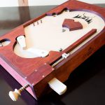 Pinball – Flipper aus Holz von der Heimspiel Manufaktur