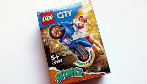 LEGO City Stuntz Raketen-Stuntbike 60298 – Rezension