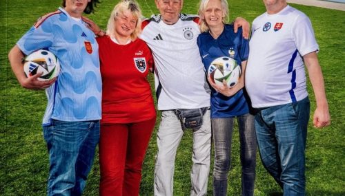 EURO24 Sonderheft mit fiftyfifty/11FREUNDE